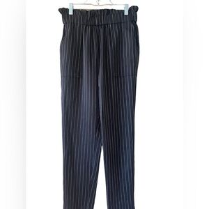 Style Rack Black White Pinstripe High Rise Elastic Waist‎ Tapered Dress Pants
